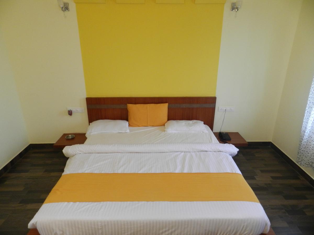 Park Hotel And Resort Kaglipur Ngoại thất bức ảnh