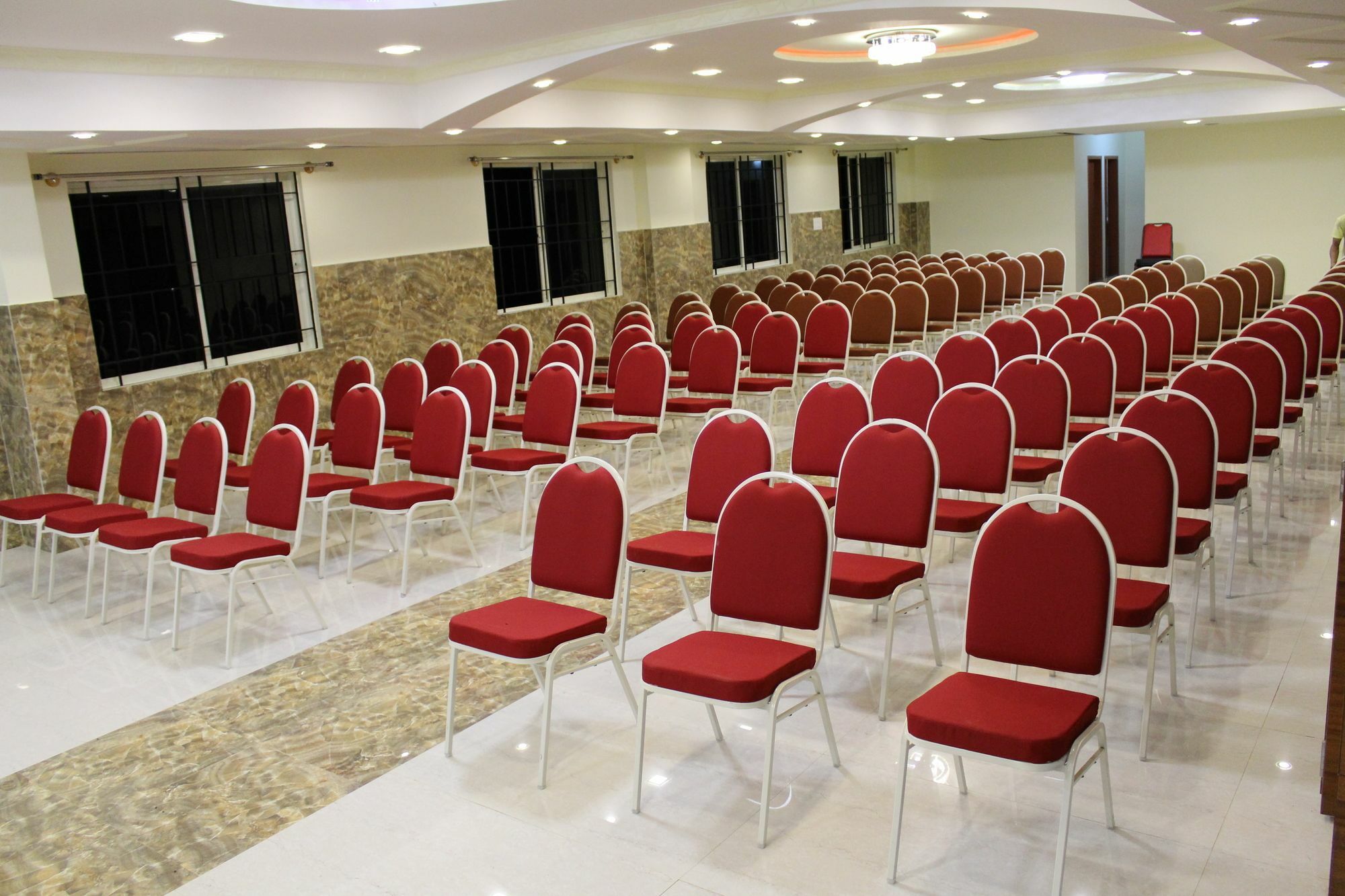 Park Hotel And Resort Kaglipur Ngoại thất bức ảnh